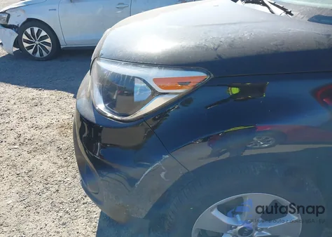 2017 Kia Soul z USA, uszkodzony, nr VIN KNDJN2A23H7479650